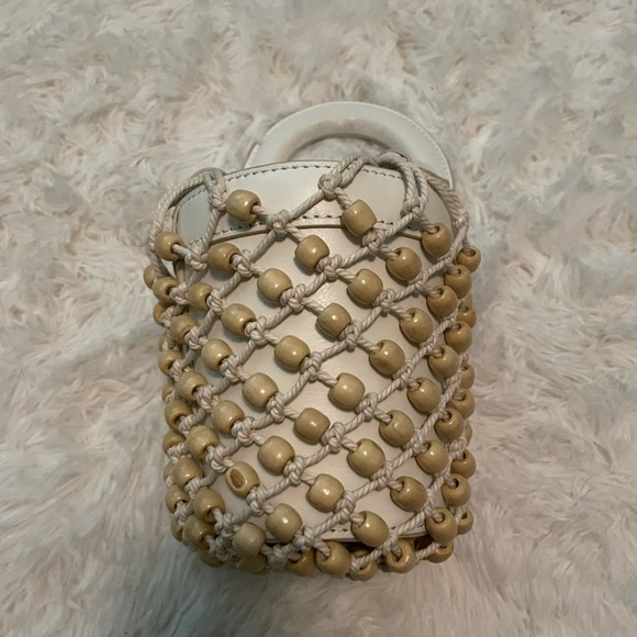 Gorgeous STAUD white Moreau leather bucket bag - Picture 14 of 16